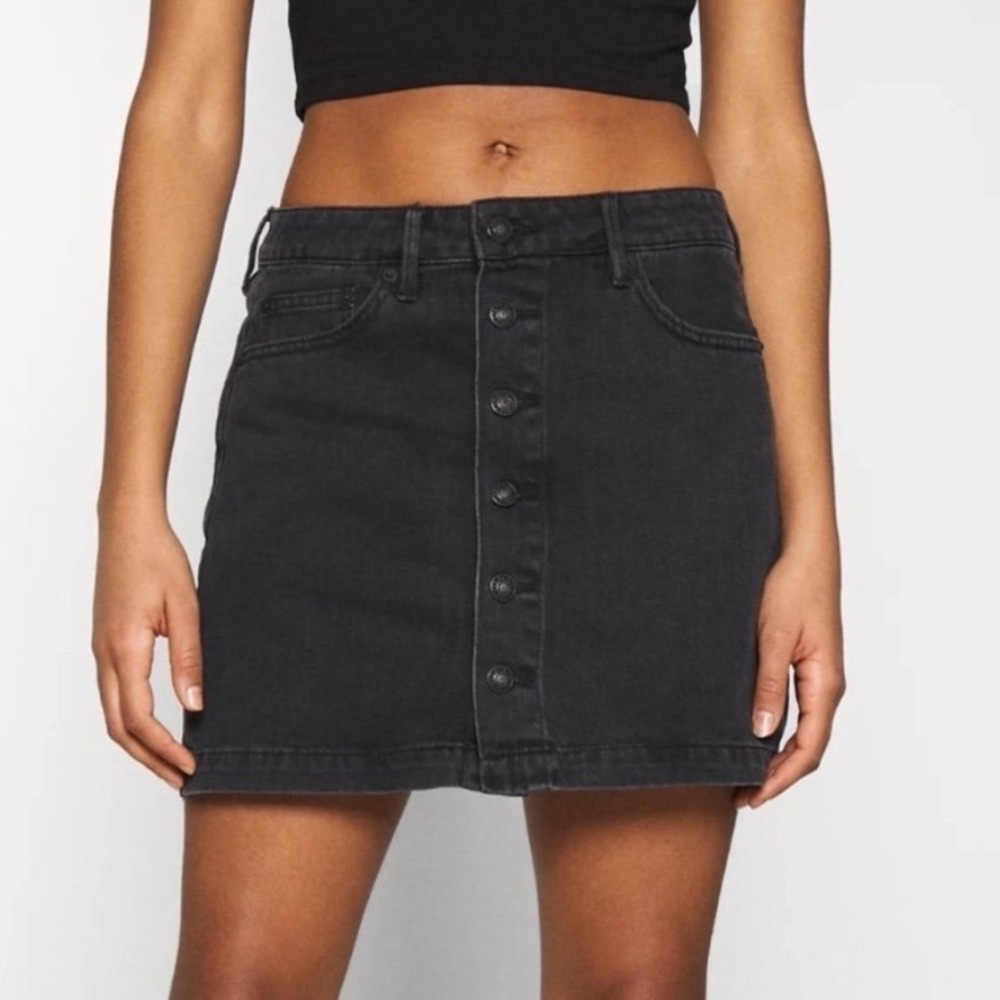 American Eagle Super Hi-Rise A-Line Button Front Denim Mini Skirt Washed Black